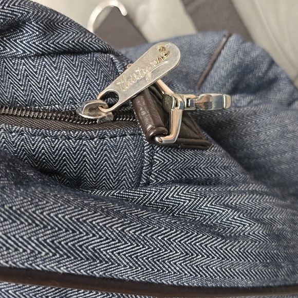 THIRTY-ONE Suite Success Tote in Navy Tweed with Brown Accents - Picture 11 of 17